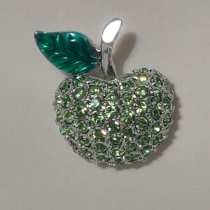 Swarovski Green Crystal Apple Tack Pin Excellent Condition Super Bright Sparkle